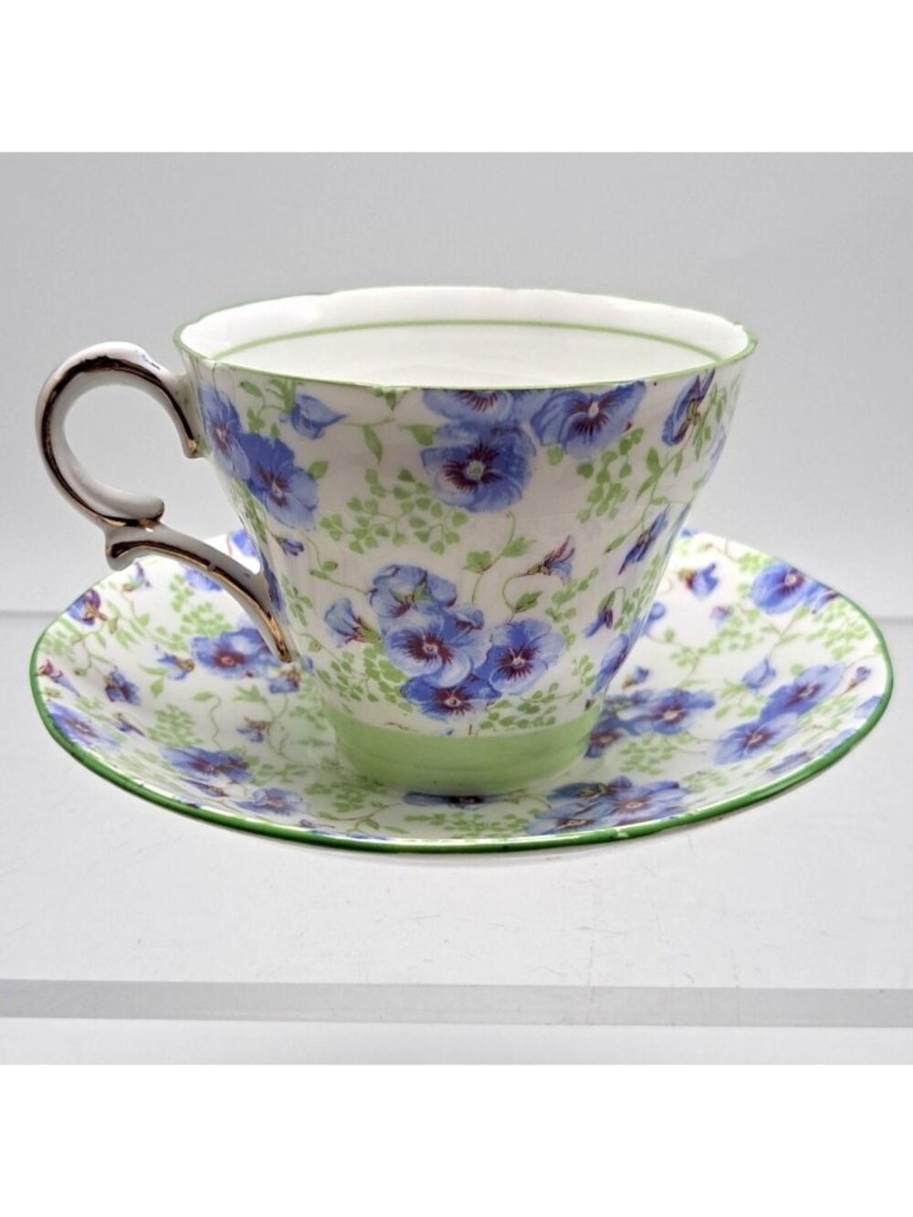 Salisbury Bone China Floral Tea Cup & Saucer Made In England Vintage
